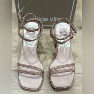 Dolce Vita oro cafe Stella sandals in nude color size 38.5